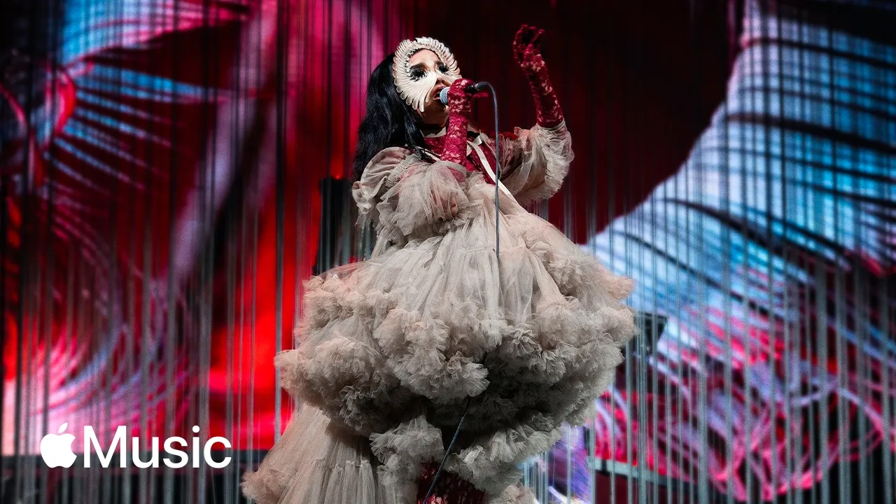 Foto Bjork Arisen My Senses / Credito Youtube, Apple Music, Bjork