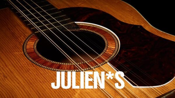 Lennon's Framus "HELP!" Hootenanny Julien's Auctions Youtube