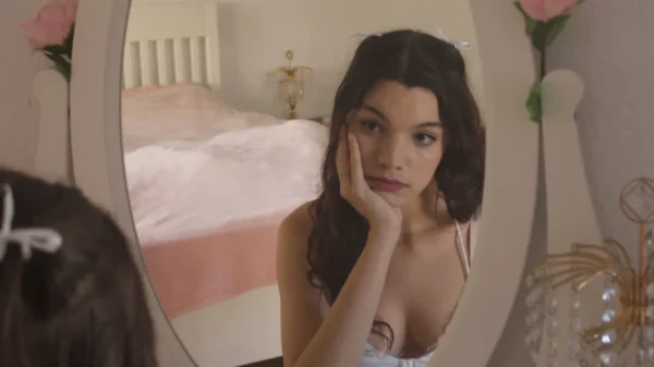 Maria Tereso Antisocial Butterfly