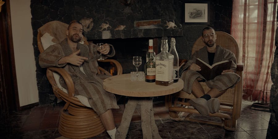 Versus O.K.S. , video de "God Bless"