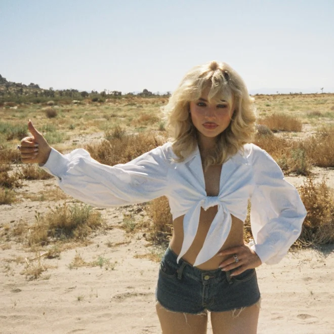 Sabrina Carpenter, "Manchild"