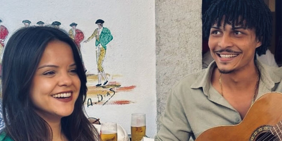 Pedro Bellô e Rita Valente. Juntos formam os "Vallô"