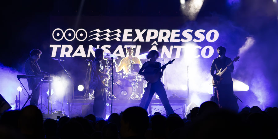 Expresso Transatlântico ao vivo em Viseu no Festival Mosaico. Crédito Fotografia: Musica.com.pt