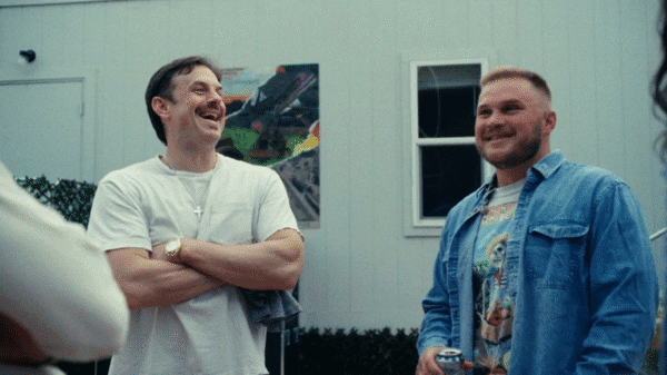 Kings of Leon e Zach Bryan lançam novo single "We're onto Something"