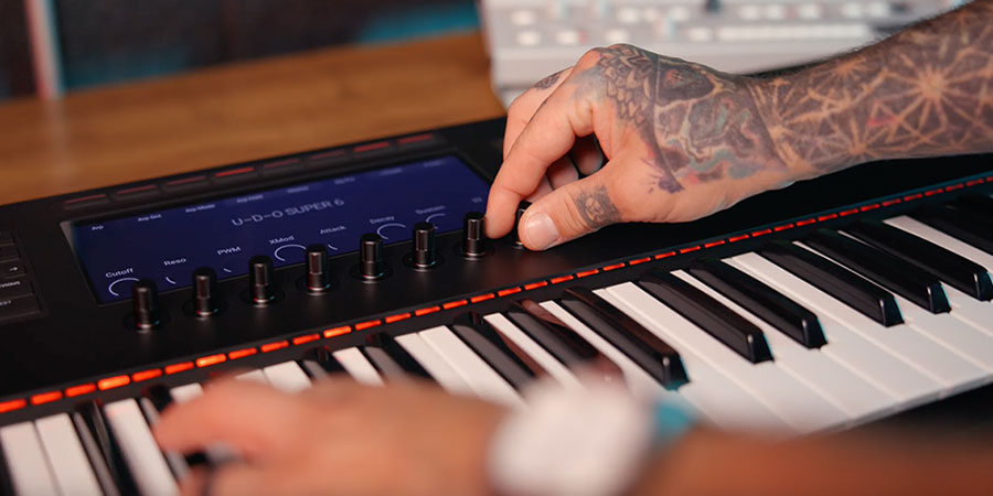 Kontrol S Series MK3 firmware 2.0 update. Crédito Imagem: Native Instruments