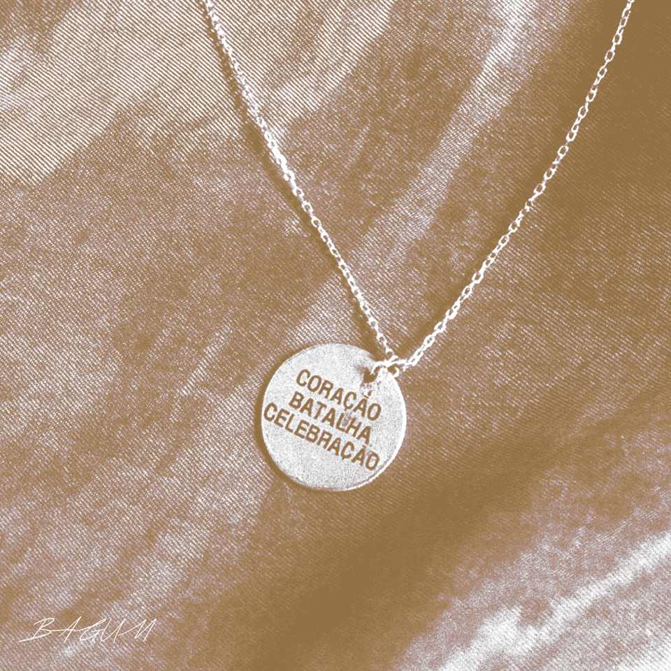 BAGUM, capa do álbum "Coração; Batalha; Celebração"