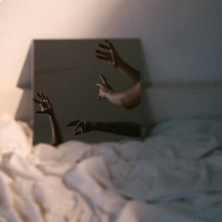 Imagem - Henrique Tomé estreia o álbum "Thin Ice" 2 Henrique Tomé. Capa do álbum "Thin Ice".