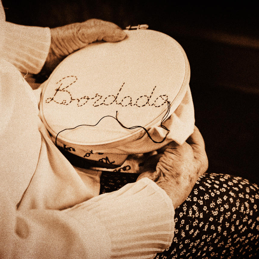 MaZela. Capa do single "Bordado"