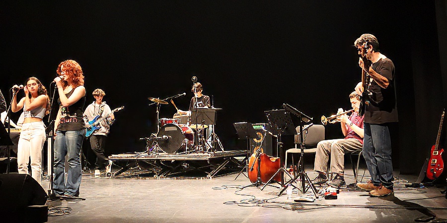 "Três Tempos", com Bruno Pinto e Xullaji. Teatro Viriato. Crédito Fotografia: Musica.com.pt