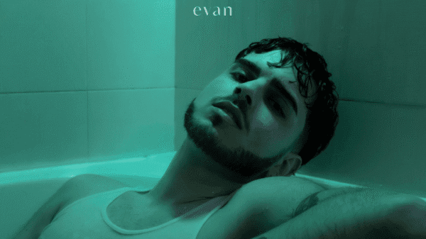 Evan, capa de SÓBRIO